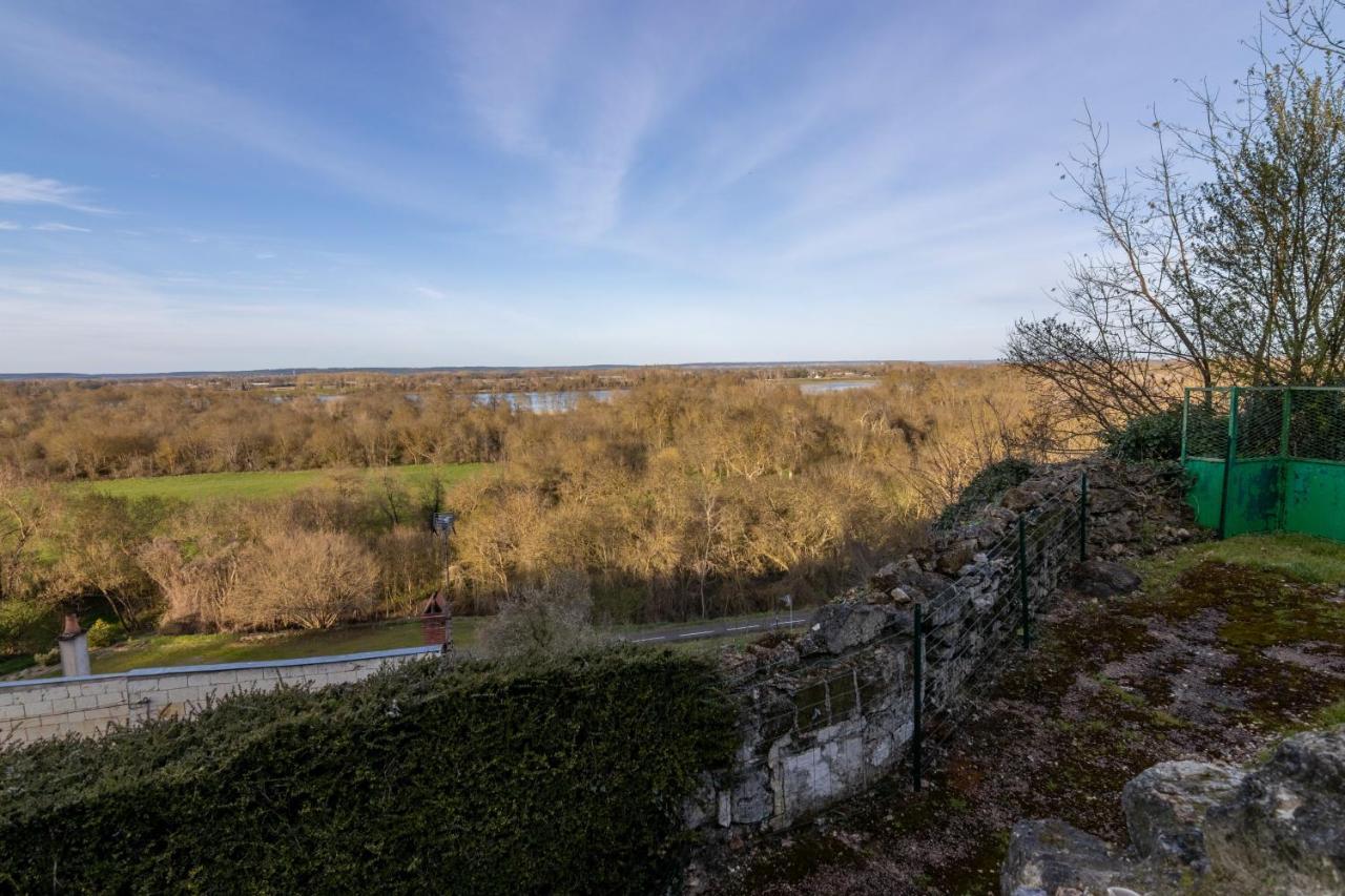 Maison Chaleureuse-Grand Jardin-Proche Saumur Parnay Esterno foto